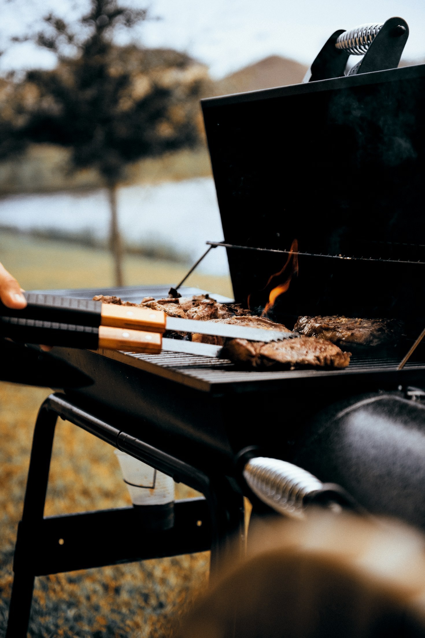 Segredos de um atendimento acolhedor no Lottus Drinks & Grill
